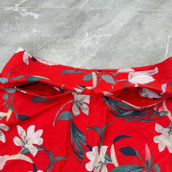 Women’s Athleta Hudson Floral Board Shorts Swim Pockets Plus Size 16 - Picture 9 of 16